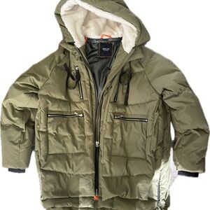 NWOT Orolay Women's Olive Puffer Jacket with Hood